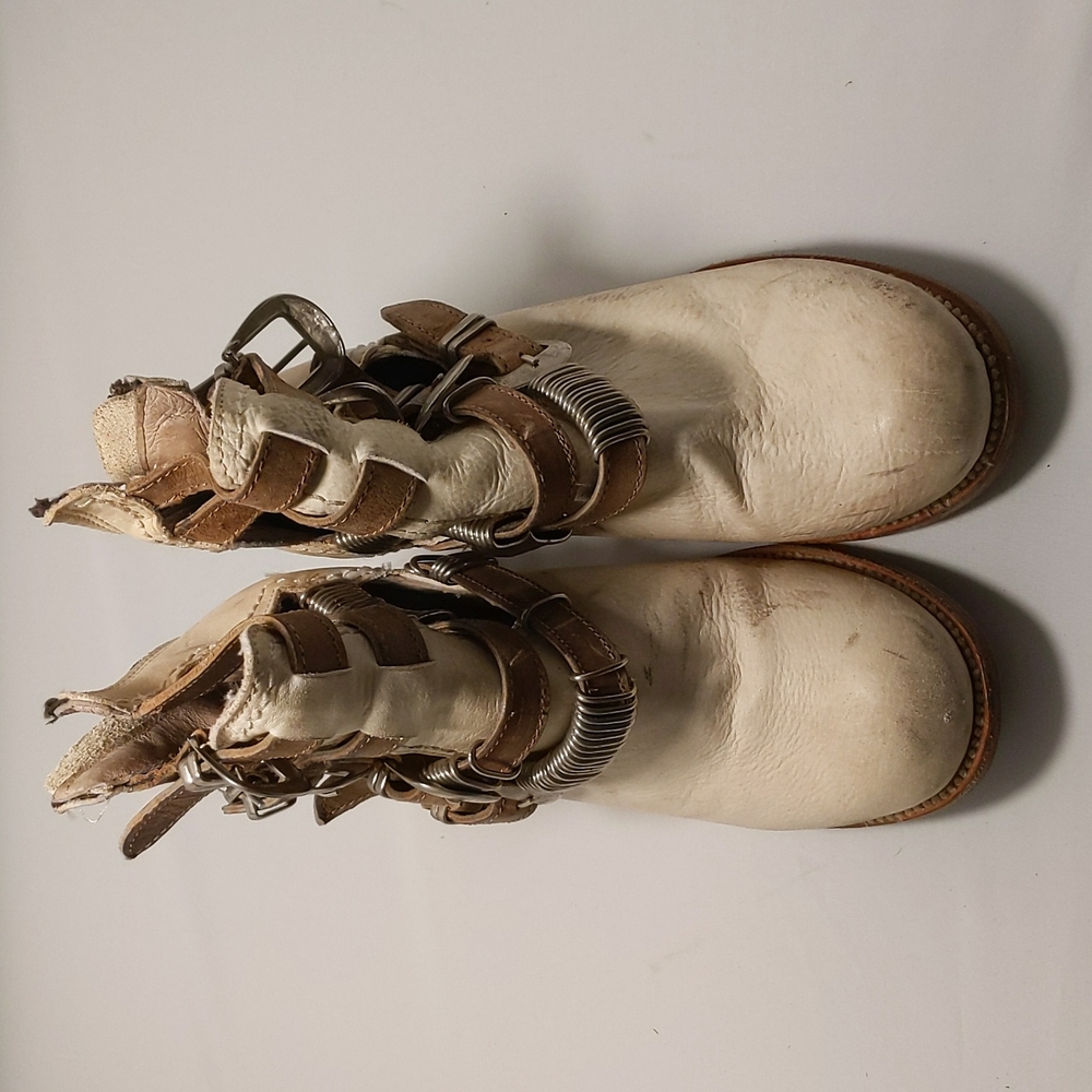 Freebird savannah booties